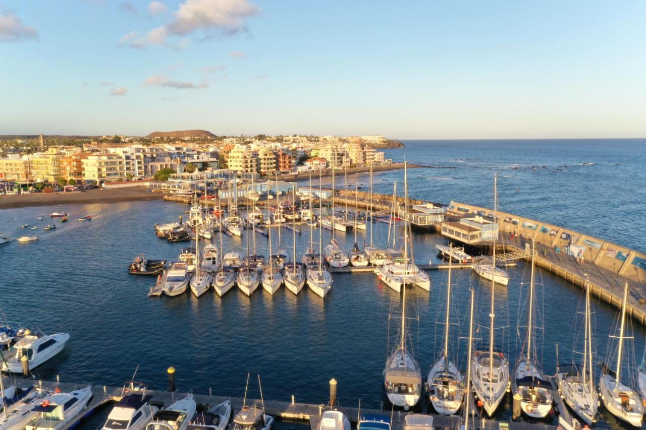 Sunny-Harbour Διαμέρισμα Arona  Εξωτερικό φωτογραφία